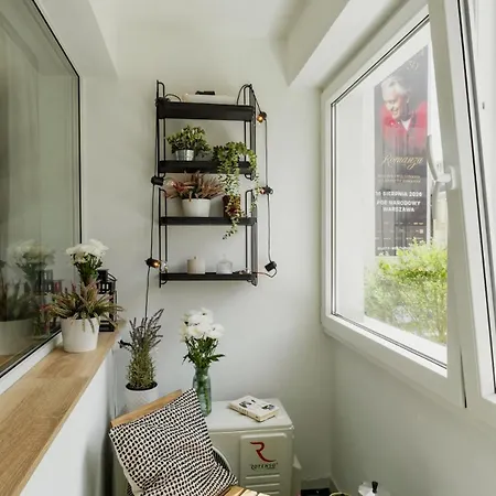 With Ac, Projector, Loggia, Palace View By Polandbnb Apartment *