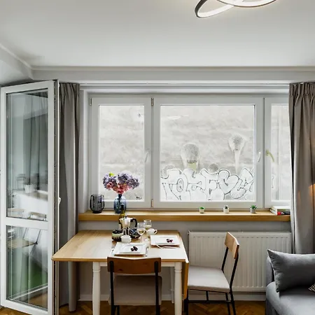 With Ac, Projector, Loggia, Palace View By Polandbnb Apartment